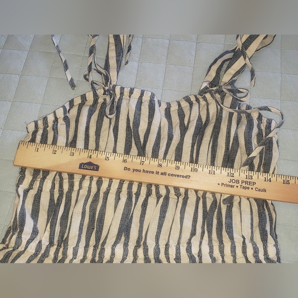 Womens Top - Picture 5 of 6